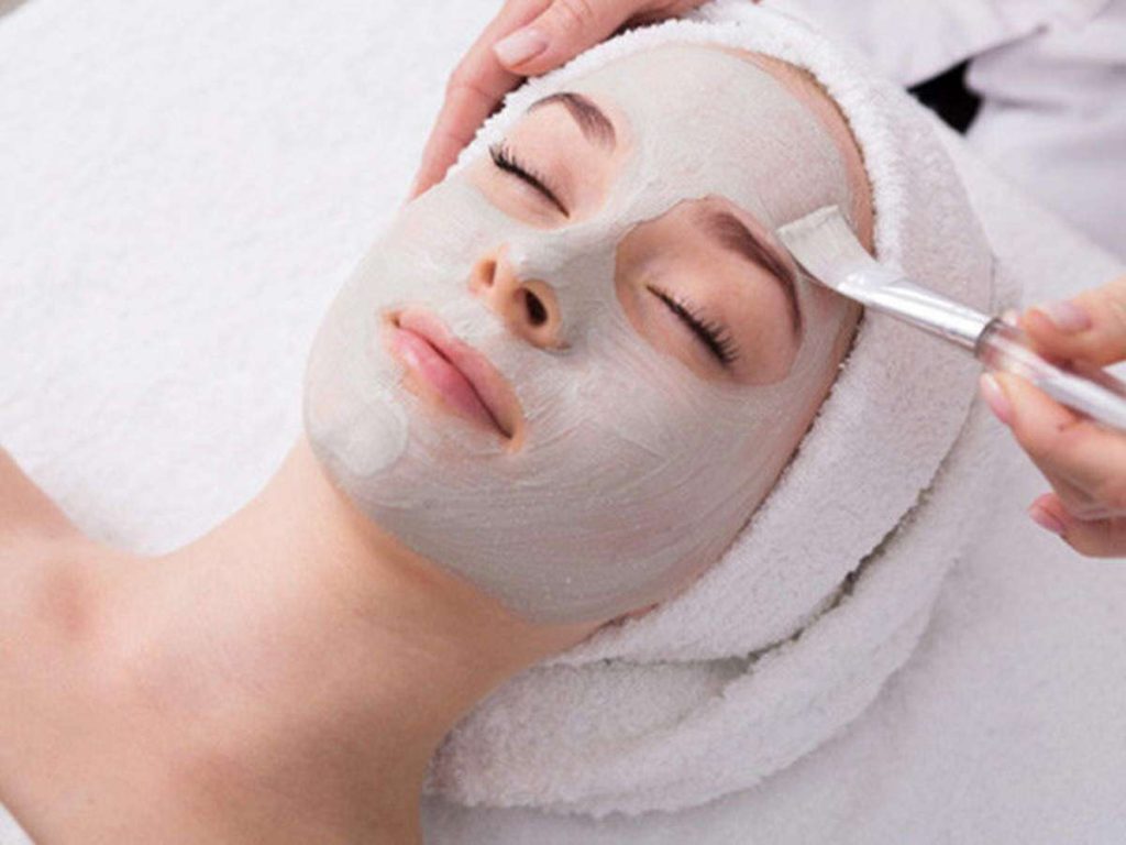 Plasma And Ultrasonic In A Single Plasonic System For Youthful Facial Skin